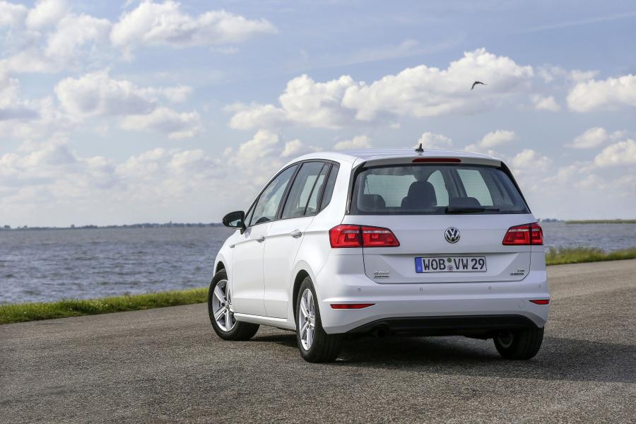  Volkswagen Golf Sportsvan TSI BlueMotion 2015 года  (фото 8 из 10)
